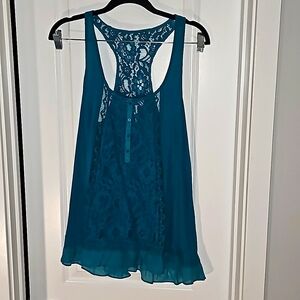 Aeropostale Super cute lacey front chiffon flowy feel racerback tank top Size S